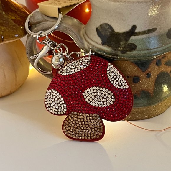Rhinestone Mushroom Bag Charm Key chain - Picture 2 of 3
